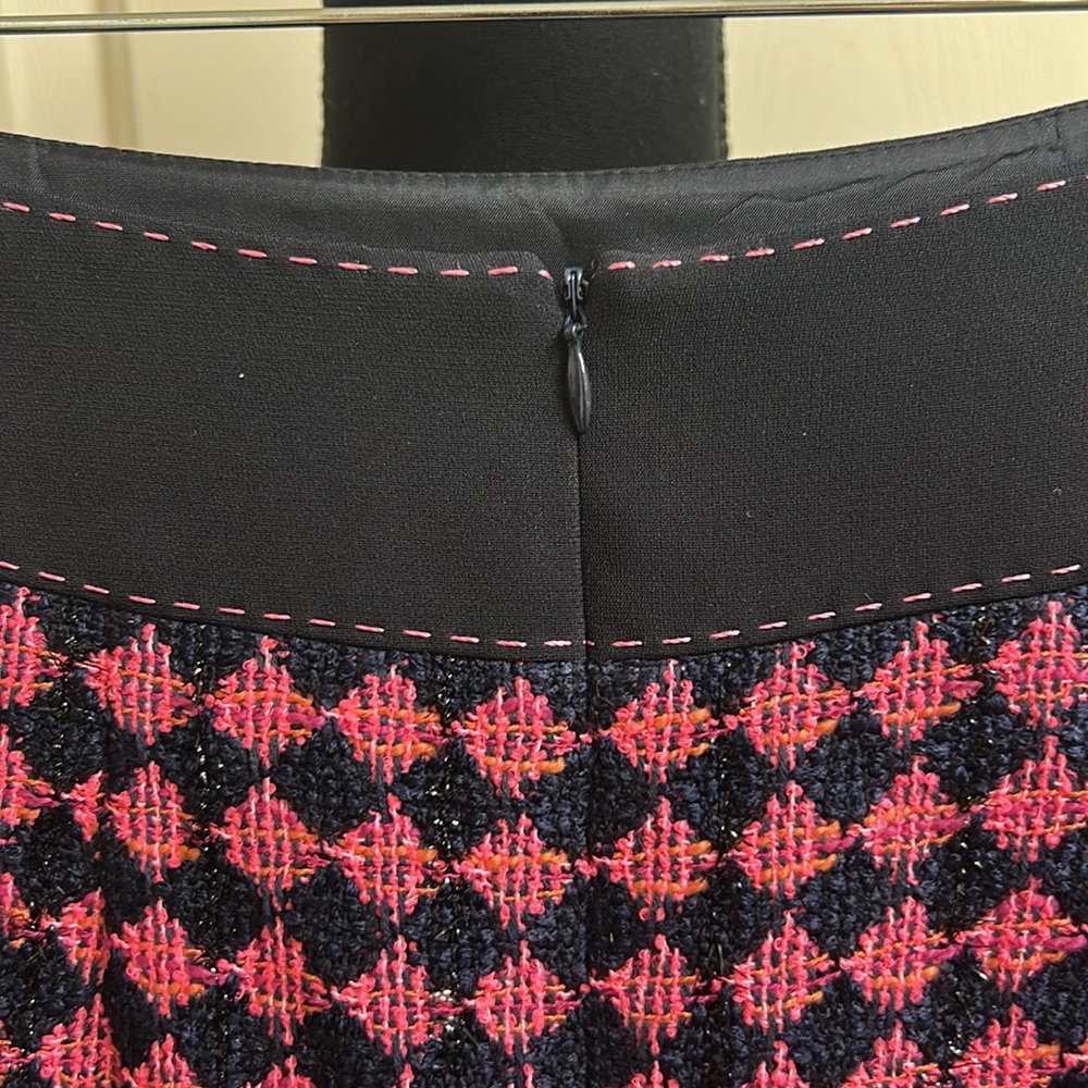 Carlisle VICTOIRE Pink and Black Pencil Skirt, Size 2, Waist 14, L 22”, NWT - Picture 7 of 7